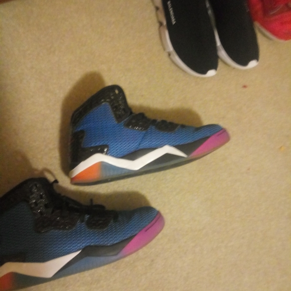 Jordan spike 40 - Picture 3 of 6